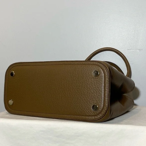 *Authentic* MaxMara handbag - Picture 5 of 16